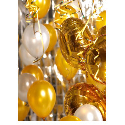 Gyllene och vita ballonger...