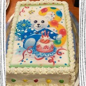 Ti-Ti Nalle on lasten kestosuosikki. Meiltä saat Ti-Ti Nallen kaikki seikkailut syötävinä kakkukuvina. Kiitos kuvan lähettäjälle!#Kakkupaperi_fi #Kakkukuva #Juhla #Juhlapäivä #Leivonta #Leipominen #titinalle #syntymäpäivä